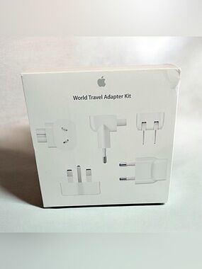 Apple World Travel Adapter Kit 🌍✈️ Brand New & Discontinued